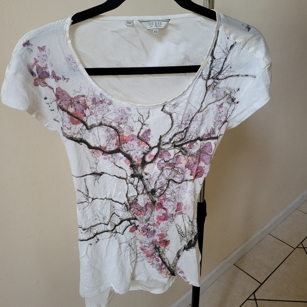 Guess t-shirt